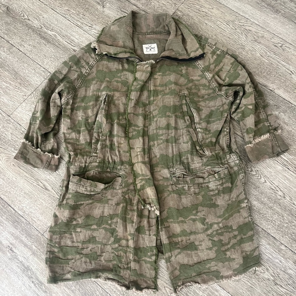 Tribe Kelley Camo Fray jacket
